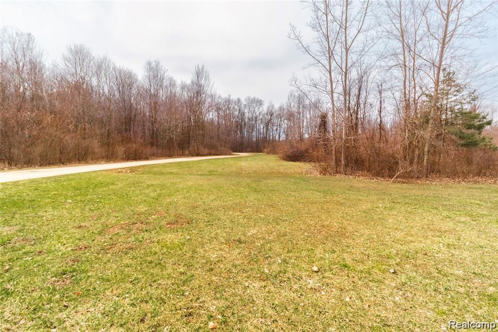 3824 Jefferson Road North Branch, MI 48461 - Photo 5 of 47 Front Yard.jpg
