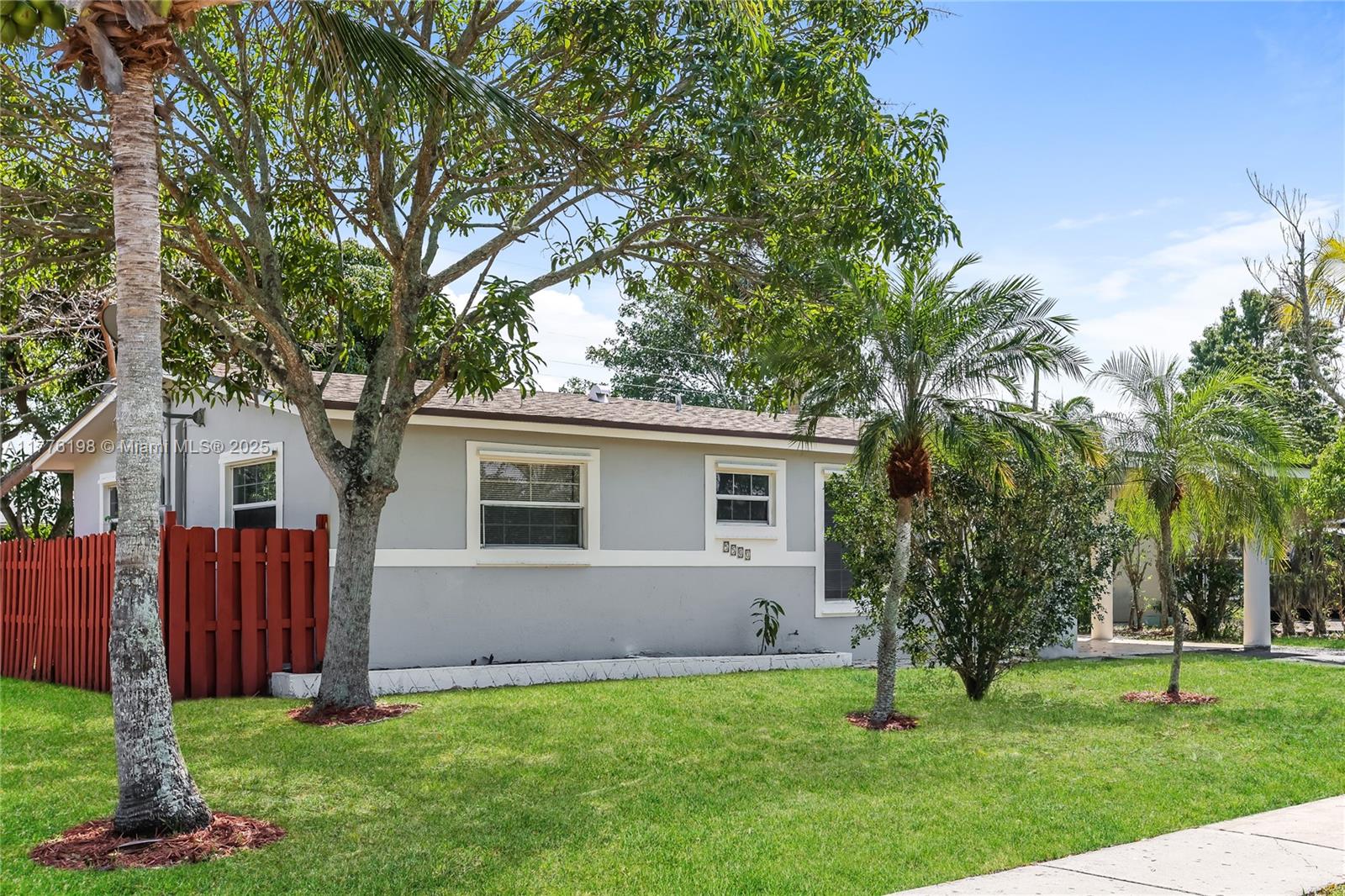 5500 Southwest 7th Street Margate, FL 33068 - Photo 3 of 16