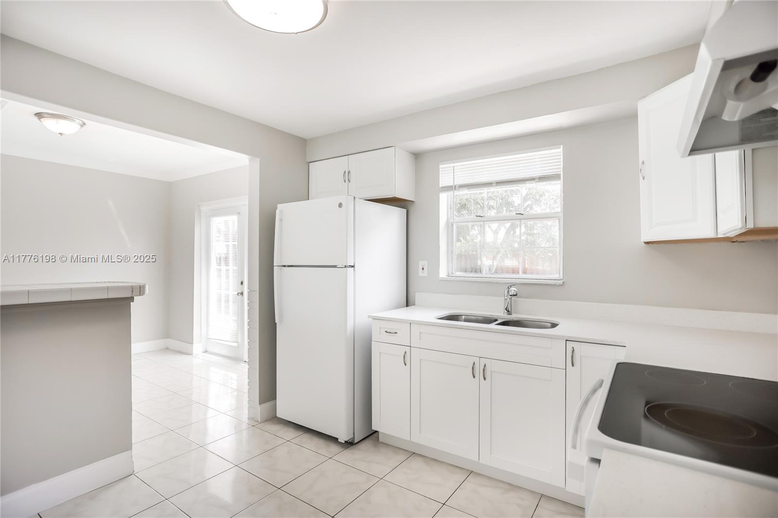 5500 Southwest 7th Street Margate, FL 33068 - Photo 8 of 16