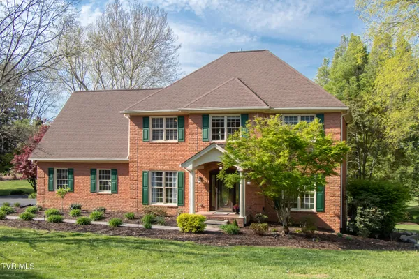 $849,000 | 64 Fairway Drive, Bristol, TN 37620