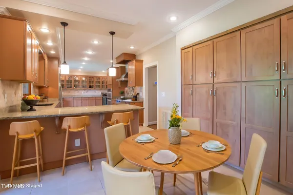 $849,000 | 64 Fairway Drive, Bristol, TN 37620