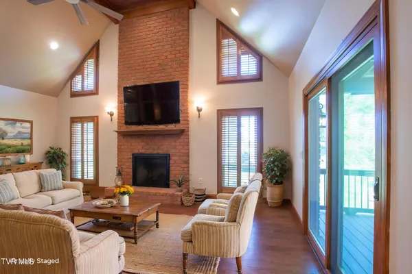 $849,000 | 64 Fairway Drive, Bristol, TN 37620