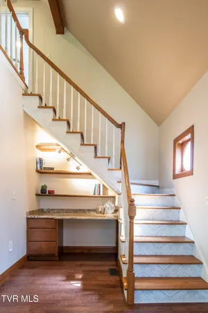 $849,000 | 64 Fairway Drive, Bristol, TN 37620