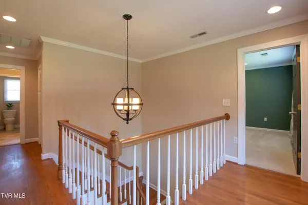 $849,000 | 64 Fairway Drive, Bristol, TN 37620