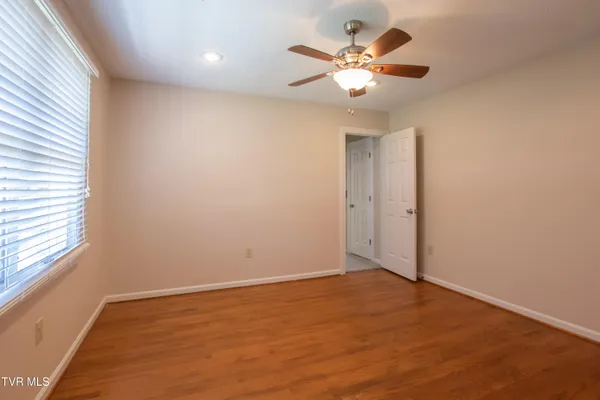 $849,000 | 64 Fairway Drive, Bristol, TN 37620