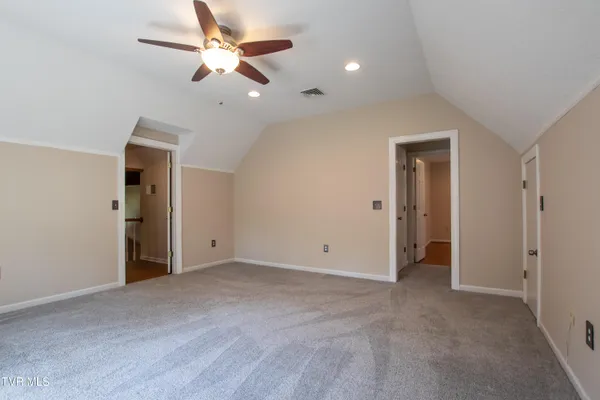 $849,000 | 64 Fairway Drive, Bristol, TN 37620