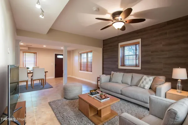 $849,000 | 64 Fairway Drive, Bristol, TN 37620