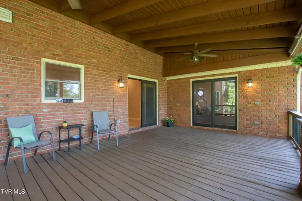 $849,000 | 64 Fairway Drive, Bristol, TN 37620