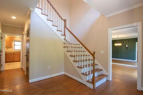 $849,000 | 64 Fairway Drive, Bristol, TN 37620