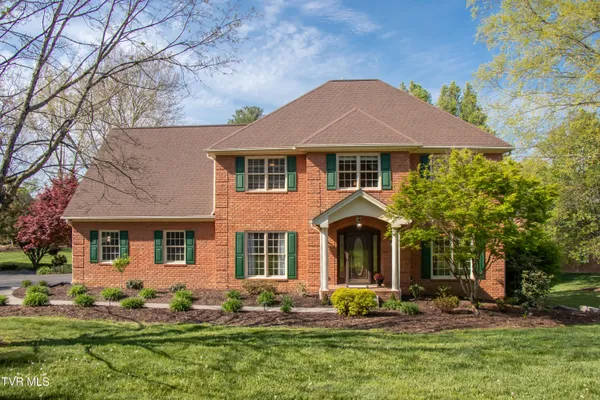 $849,000 | 64 Fairway Drive, Bristol, TN 37620