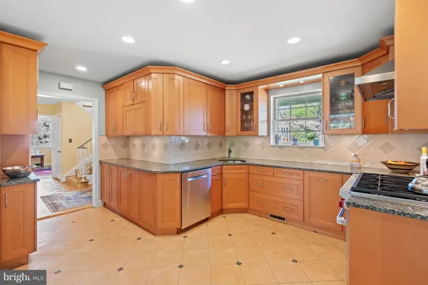 $1,875,000 | 8224 Kerry Court, Chevy Chase, MD 20815