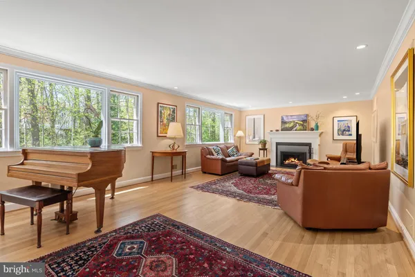 $1,875,000 | 8224 Kerry Court, Chevy Chase, MD 20815