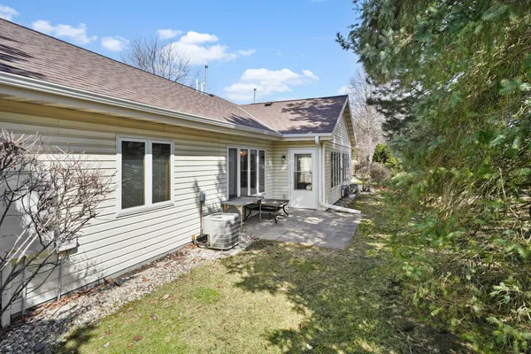 $345,000 | 15 Saukdale Trail, Madison, WI 53717