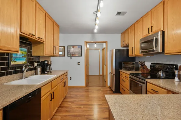 $345,000 | 15 Saukdale Trail, Madison, WI 53717