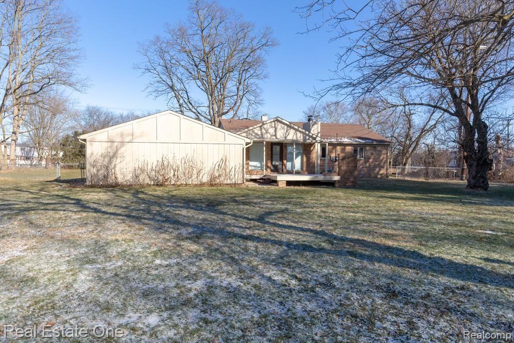 34435 West 9 Mile Road Farmington Hills, MI 48335 - Photo 32 of 32