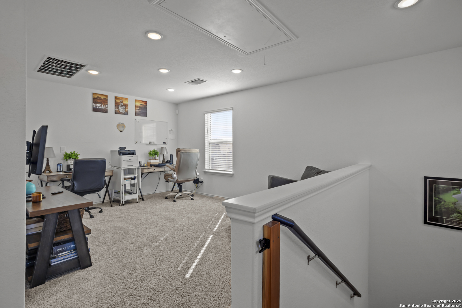 13222 Hagerd Loop St. Hedwig, TX 78152 - Photo 23 of 37 a workspace with furniture and a window