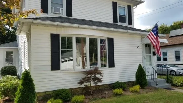 $3,000 | 6 Hunter Terrace, Westerly, RI 02891