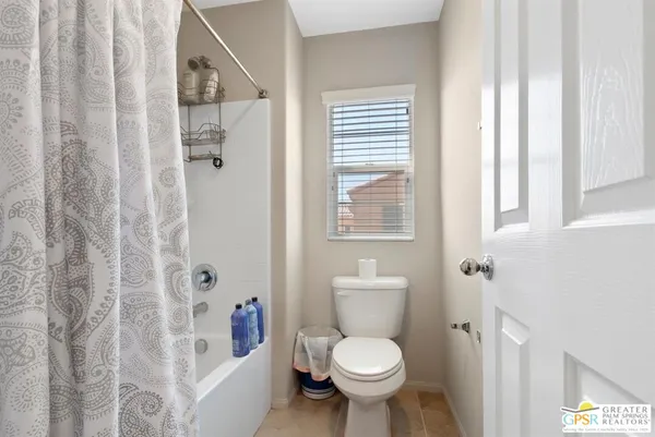 $429,900 | 446 Via De La Paz, Palm Desert, CA 92211