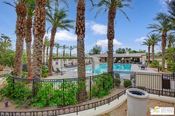 $429,900 | 446 Via De La Paz, Palm Desert, CA 92211