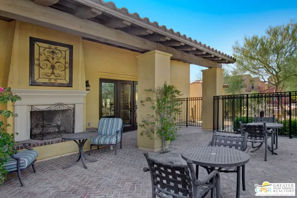 $429,900 | 446 Via De La Paz, Palm Desert, CA 92211
