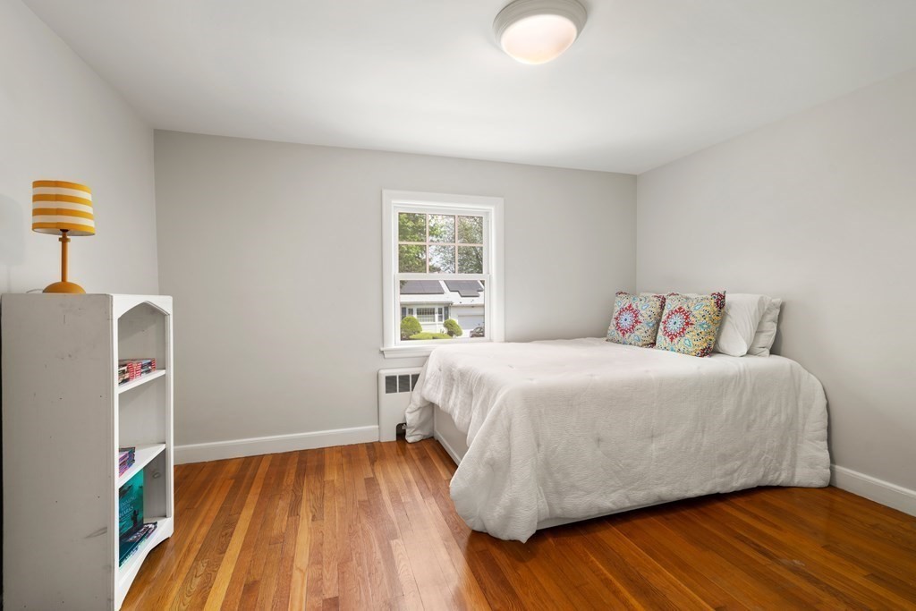 19 Sharpe Road Belmont, MA 02478 - Photo 12 of 25 Gallery Image 12