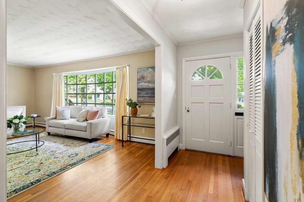 19 Sharpe Road Belmont, MA 02478 - Photo 3 of 25 Gallery Image 3