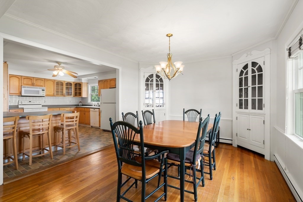 19 Sharpe Road Belmont, MA 02478 - Photo 7 of 25 Gallery Image 7