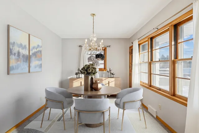 $239,900 | 1456 West Garfield Street, Davenport, IA 52804