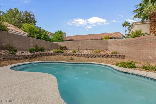 $4,395 | 8009 Clock Tower Court, Las Vegas, NV 89117
