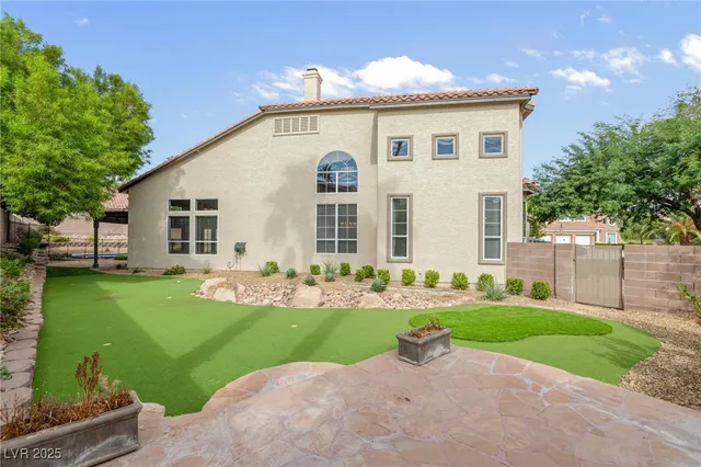 $4,395 | 8009 Clock Tower Court, Las Vegas, NV 89117