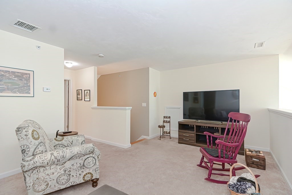 45 Hastings Road, Unit 45 Hudson, MA 01749 - Photo 18 of 34 Gallery Image 18