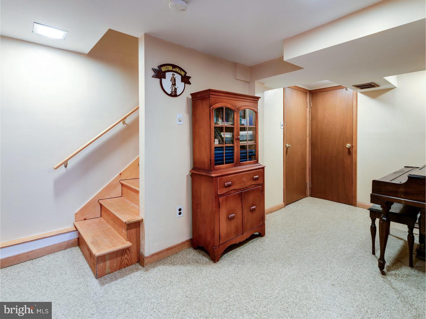 220 Flintlock Road Drexel Hill, PA 19026 - Photo 19 of 25 Gallery Image 19