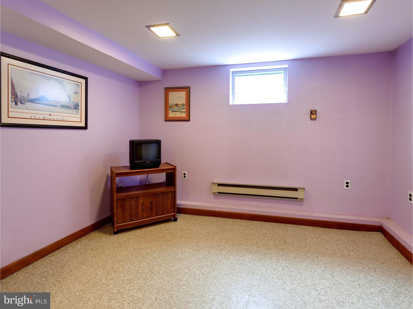 220 Flintlock Road Drexel Hill, PA 19026 - Photo 20 of 25 Gallery Image 20