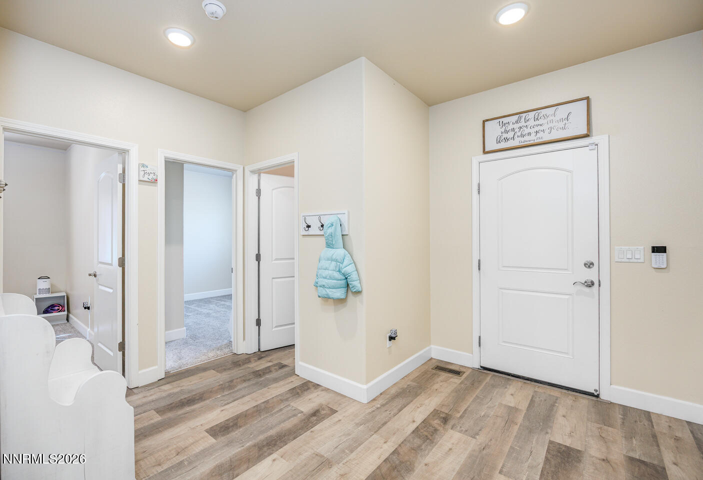 800 Great Basin Lane Fallon, NV 89406 - Photo 2 of 20 2