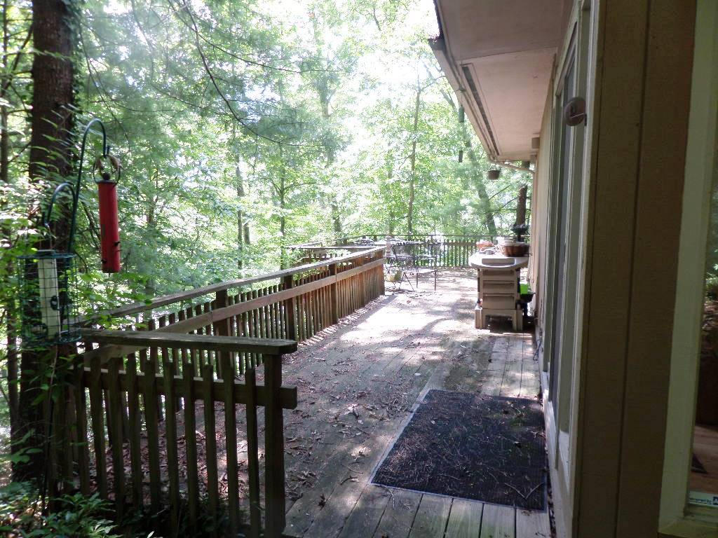 102 Ditman Lane Oak Ridge, TN 37830 - Photo 9 of 28 deck