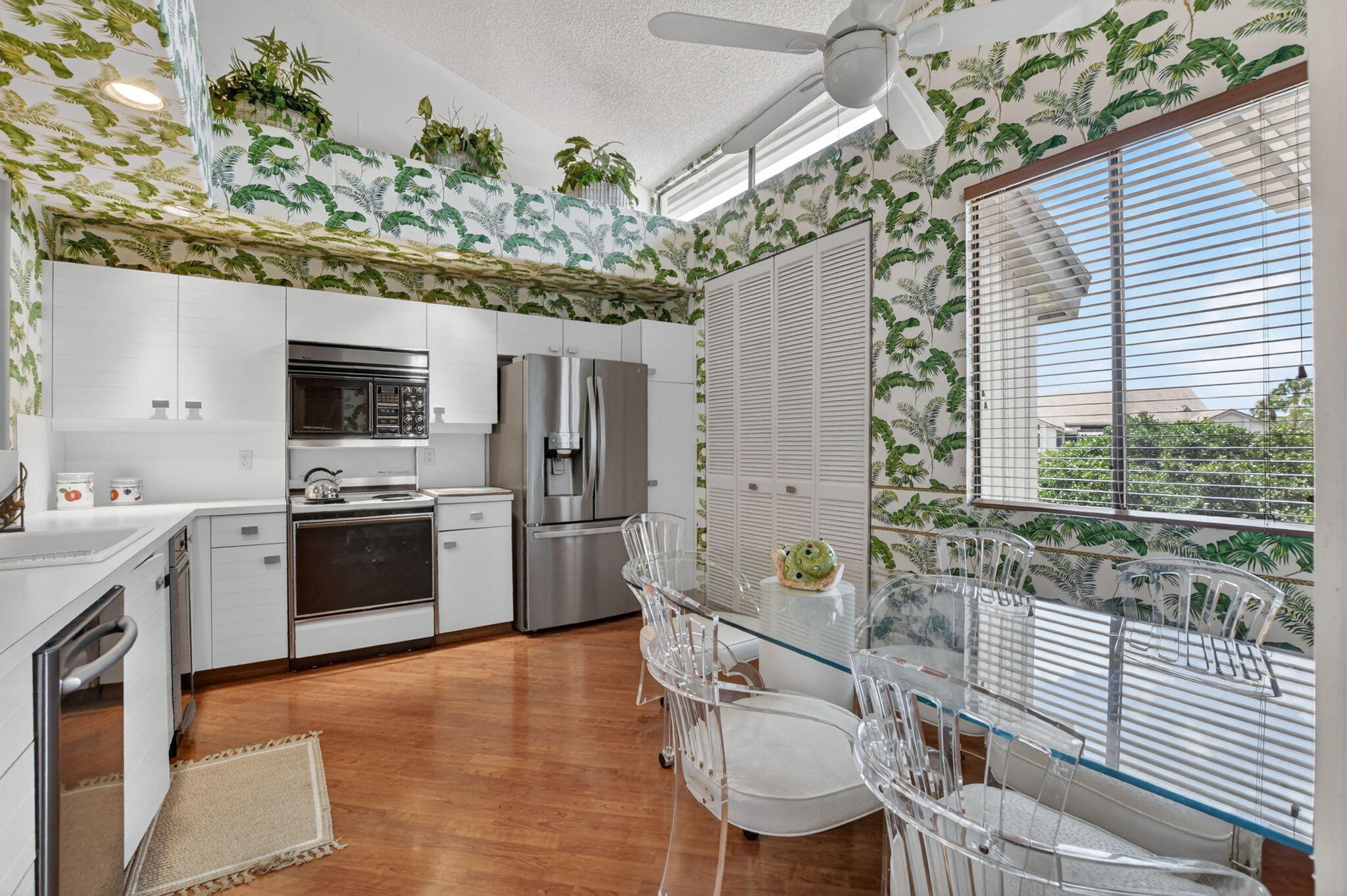 19884 Planters Boulevard, Unit B102 Boca Raton, FL 33434 - Photo 2 of 69 31-web-or-mls-DSC_4709