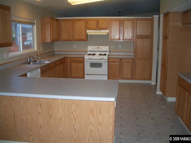 17785 Georgetown Drive Reno, NV 89508 - Photo 3 of 9 Photo 3