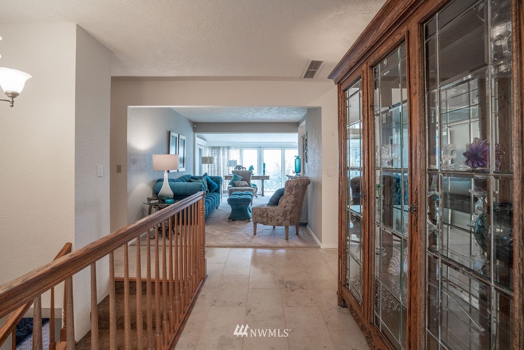841 South Taylor Road Othello, WA 99344 - Photo 15 of 40 a view of a balcony