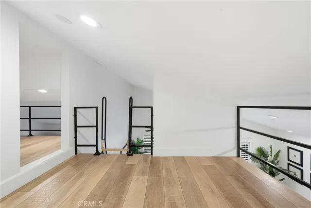 $760,000 | 19222 Shoreline Lane, Unit 7, Huntington Beach, CA 92648