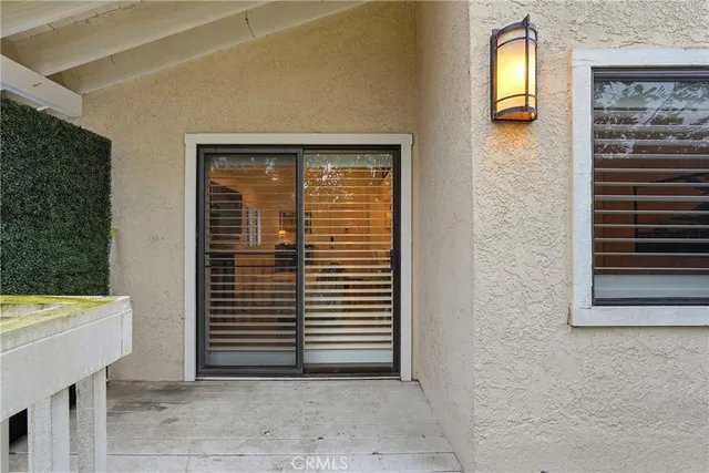 $760,000 | 19222 Shoreline Lane, Unit 7, Huntington Beach, CA 92648
