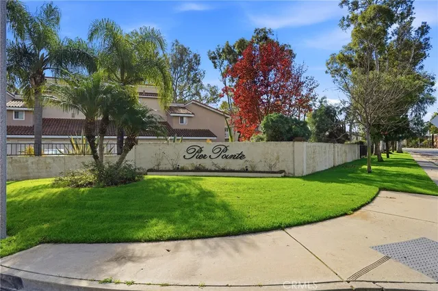 $760,000 | 19222 Shoreline Lane, Unit 7, Huntington Beach, CA 92648