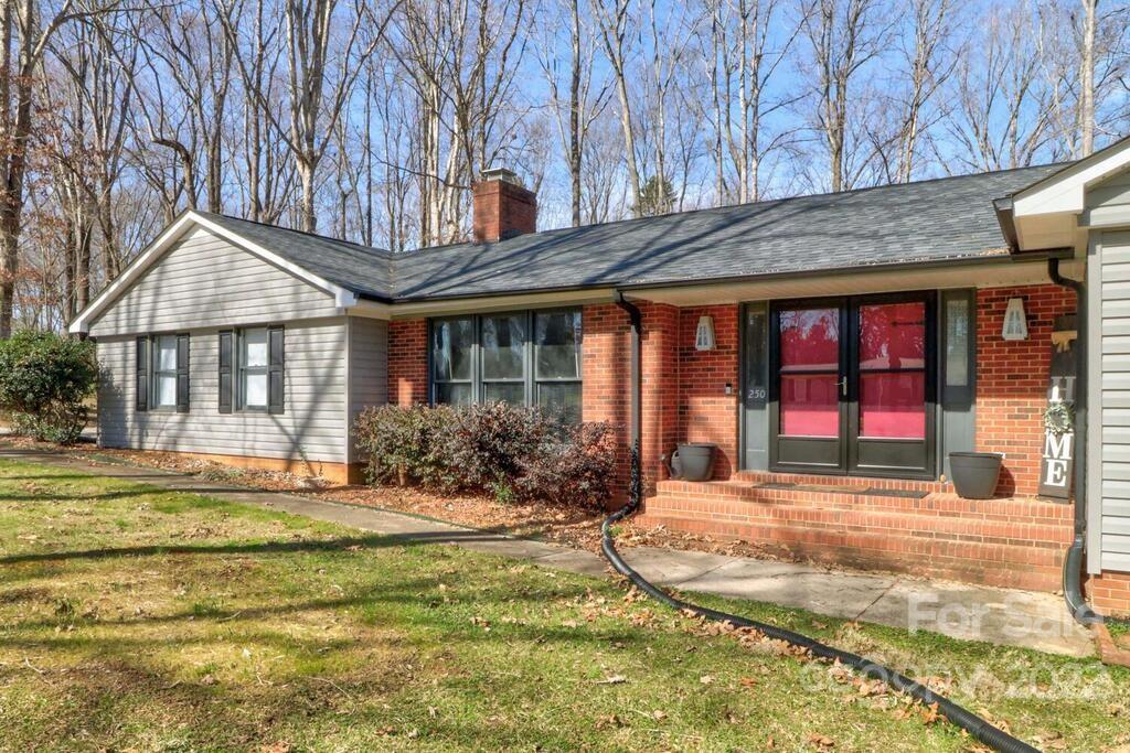 250 Hidden Hut Road Salisbury, NC 28147 - Photo 3 of 48