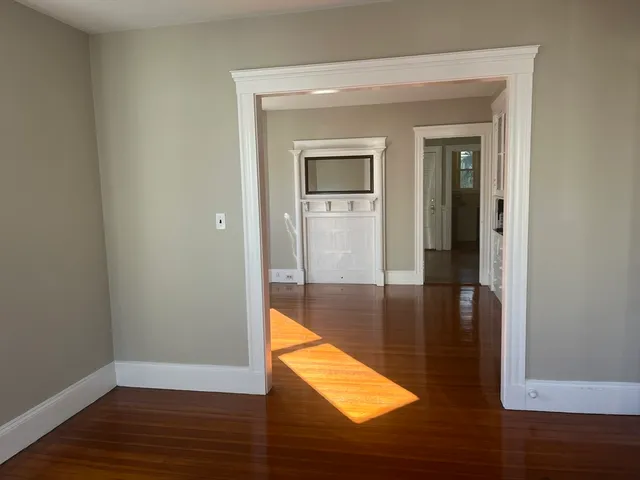 $2,600 | 25 Bradwood Street, Unit 1, Boston, MA 02131