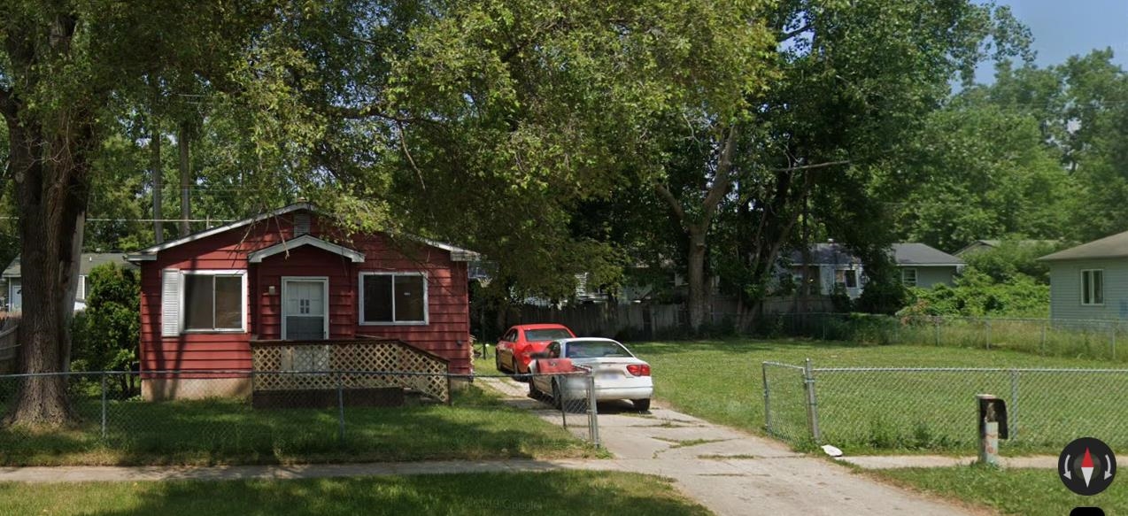 2733 East Pierson Road Flint, MI 48506 - Photo 1 of 2 50159929-58dfe3c2-233b-4de2-b3e5-c3b9a47d8b1d.JPG