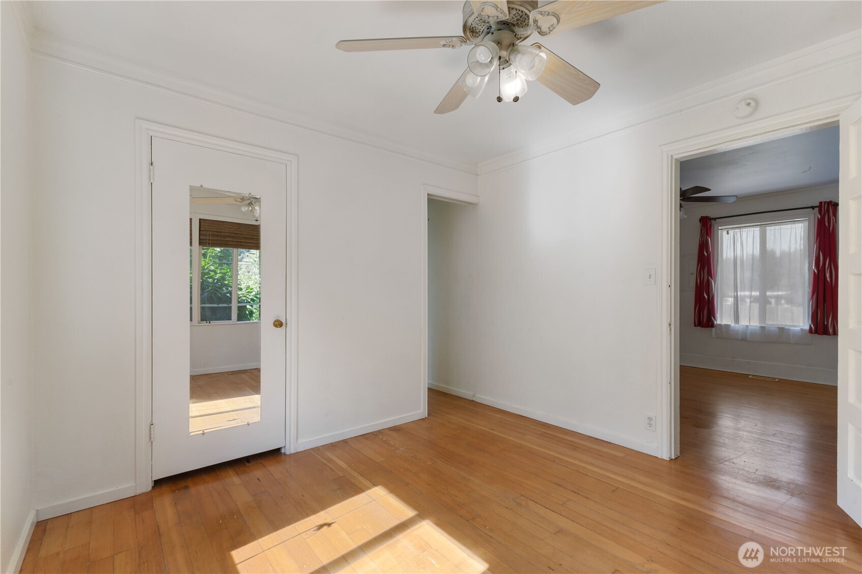 14217 196th Avenue Southeast Renton, WA 98059 - Photo 11 of 29 Gallery Image 11