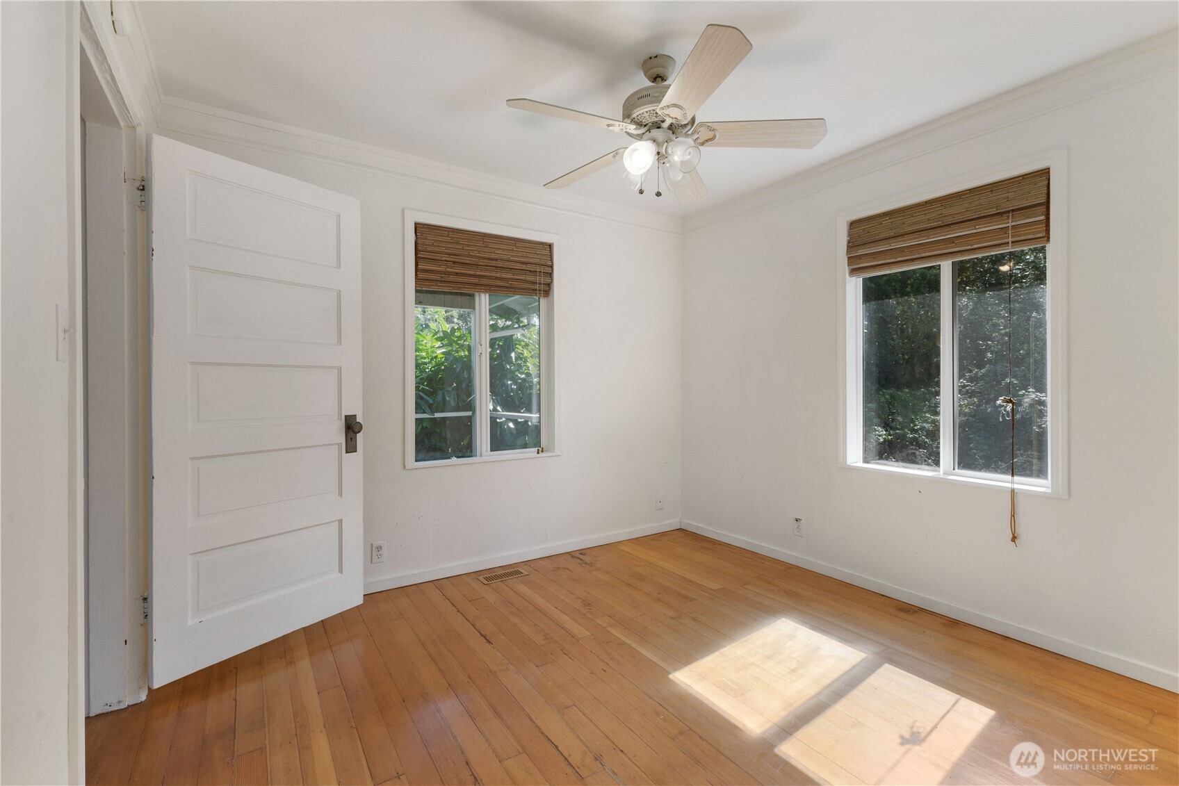 14217 196th Avenue Southeast Renton, WA 98059 - Photo 12 of 29 Gallery Image 12
