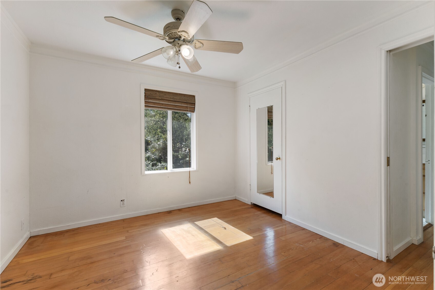 14217 196th Avenue Southeast Renton, WA 98059 - Photo 13 of 29 Gallery Image 13