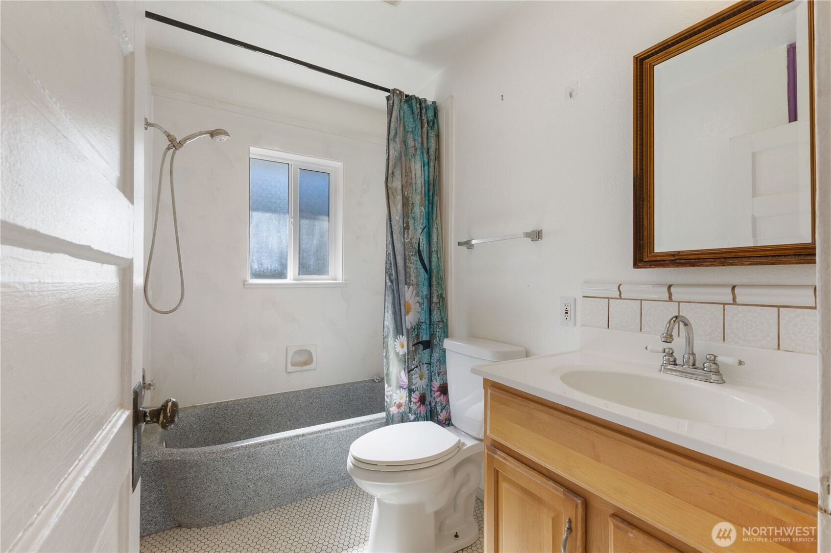 14217 196th Avenue Southeast Renton, WA 98059 - Photo 15 of 29 Gallery Image 15