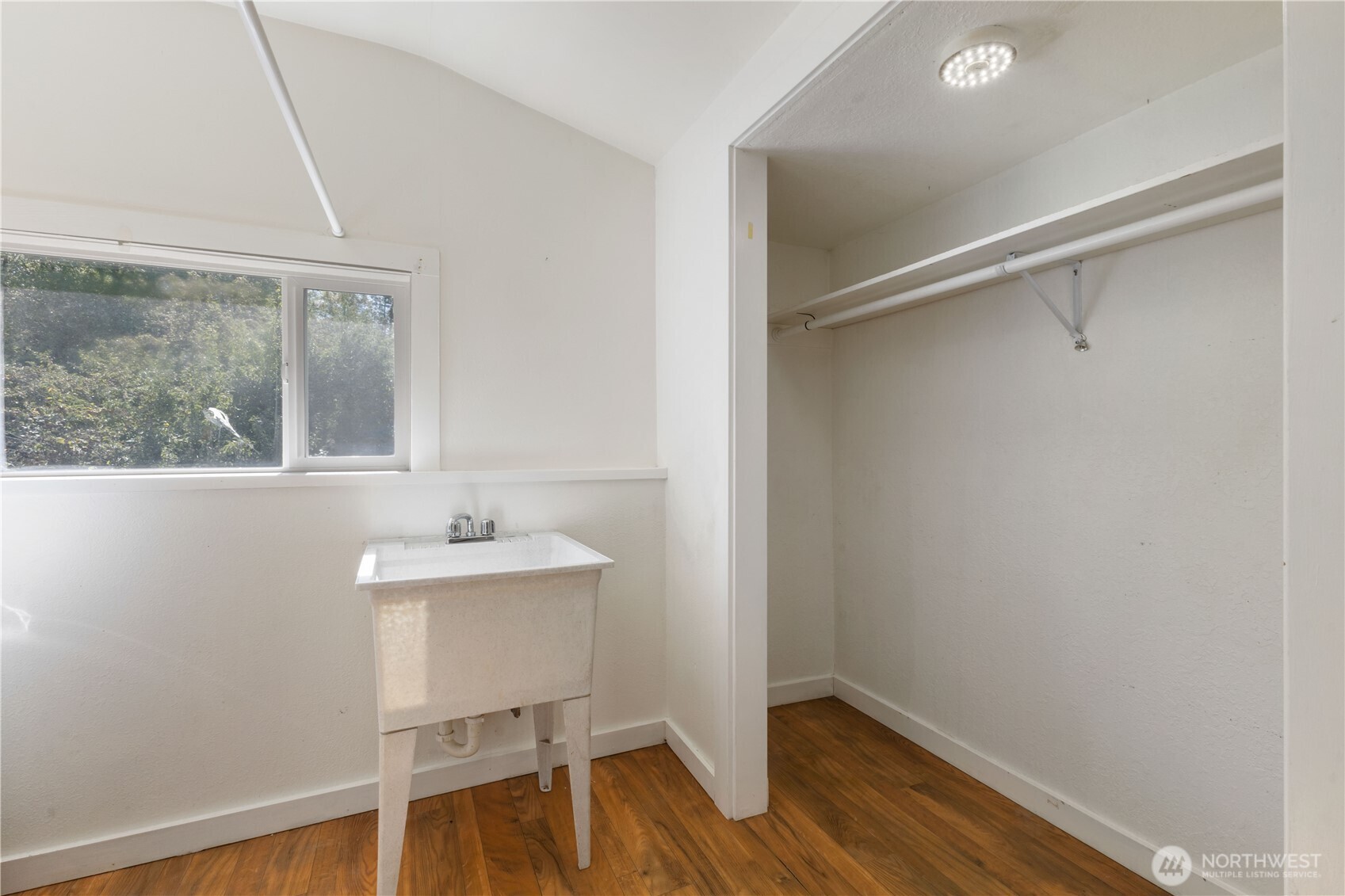 14217 196th Avenue Southeast Renton, WA 98059 - Photo 19 of 29 Gallery Image 19