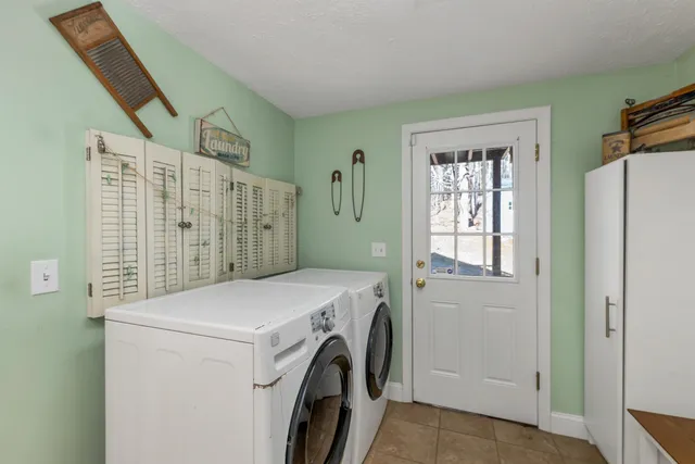 $619,900 | 294.5 Hampstead Road, Derry, NH 03038